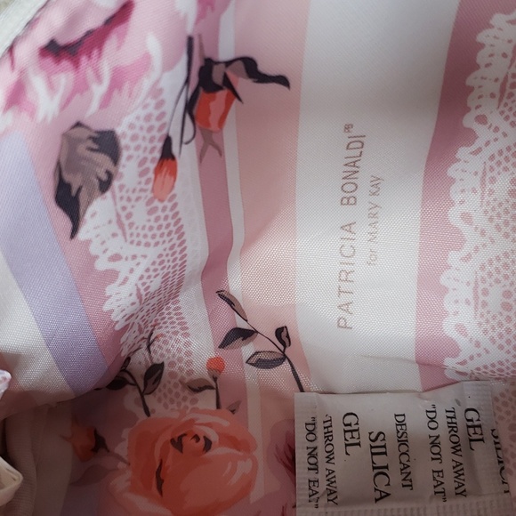 Mary Kay Patricia Bonaldi NWT Clutch Make Up Bag - Picture 6 of 7